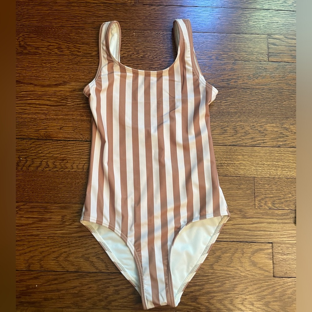 NWT Girls 7/8 Rylee Cru Bathing Suit